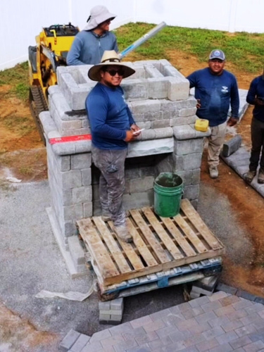 carlitos hardscapes employees